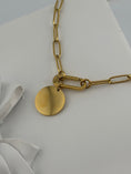 Load image into Gallery viewer, Round Engraved Paperclip Necklace