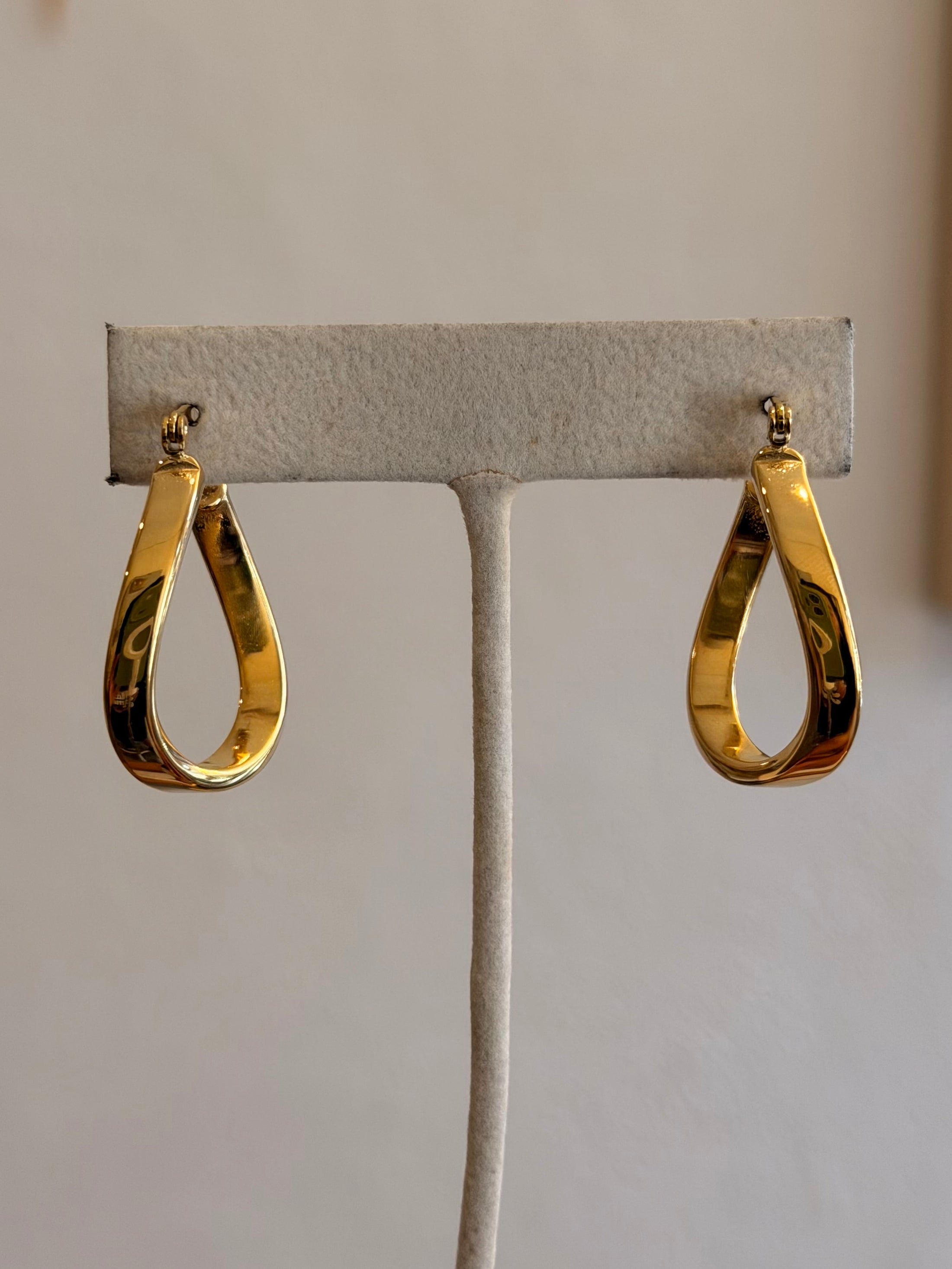 Amalfi Hoops