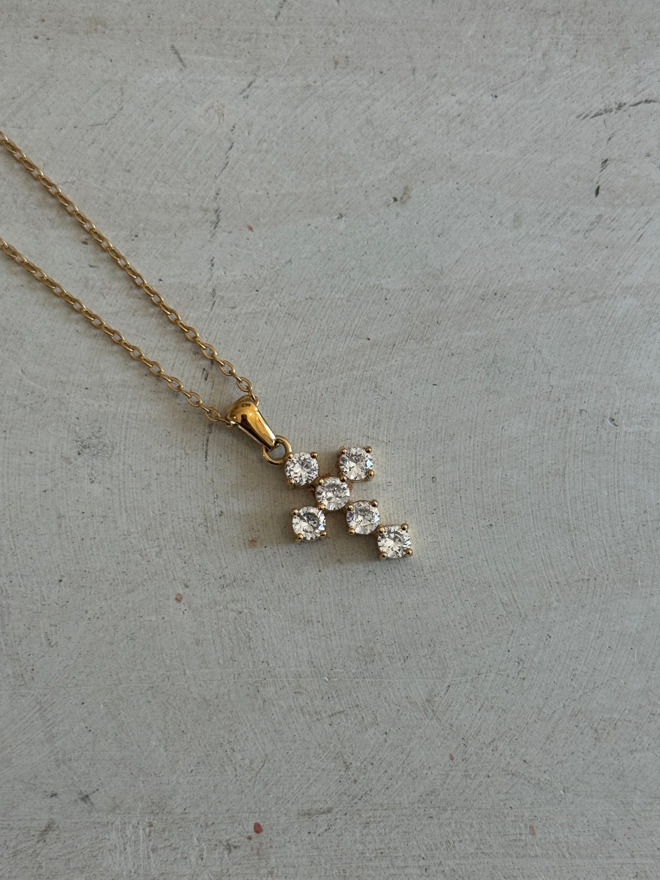 Brillo Cross Necklace