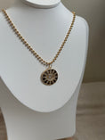 Load image into Gallery viewer, Eye Catching Necklace
