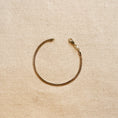 Load image into Gallery viewer, Dainty HerringBone Bracelet
