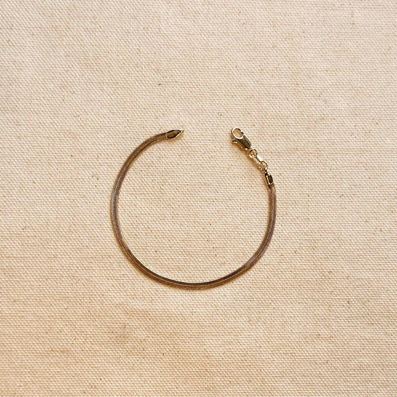 Dainty HerringBone Bracelet