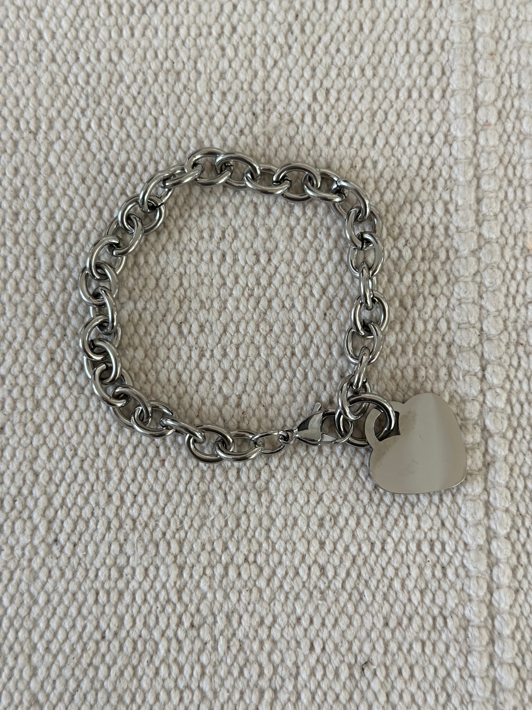 Chunky S.S. heart Bracelet