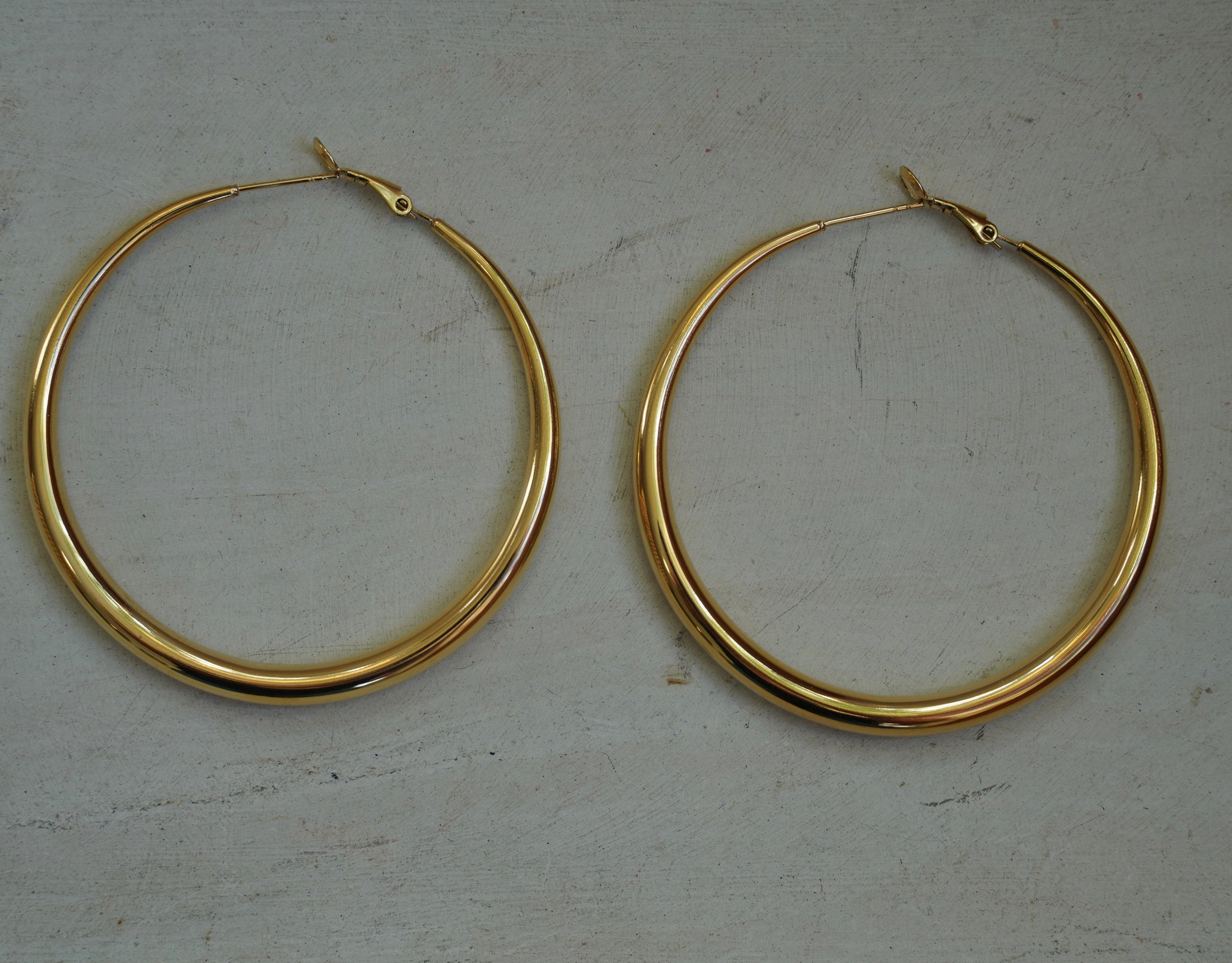 Sleek Hoops
