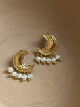 Load image into Gallery viewer, Crescent Pearls Earrings

