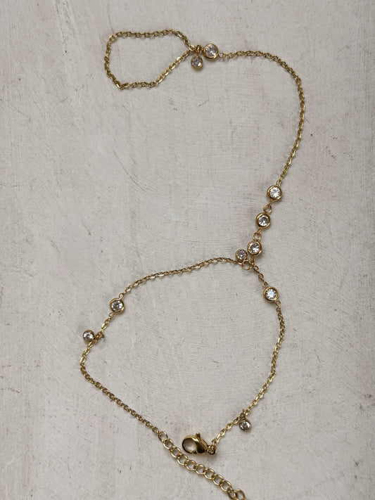 Celeste Handchain