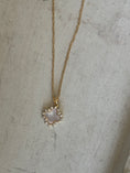 Load image into Gallery viewer, Shell Amore Necklace
