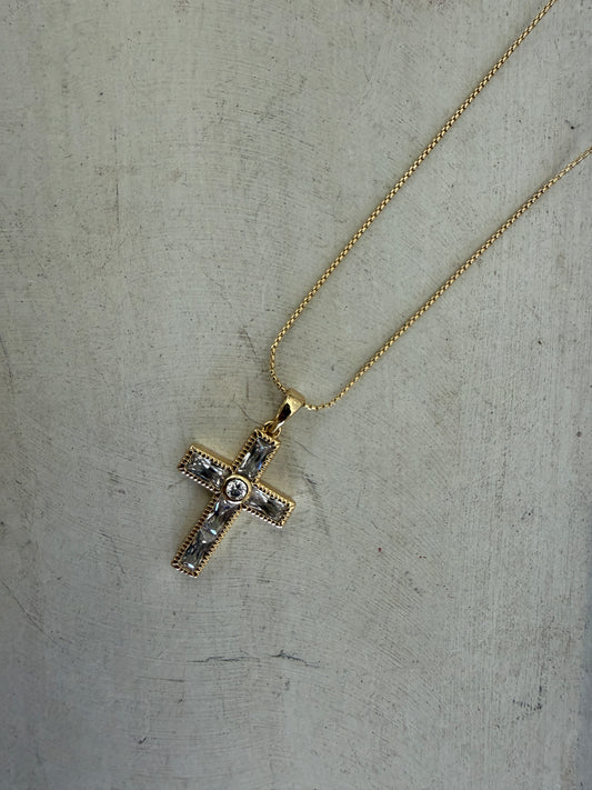 Paz Necklace