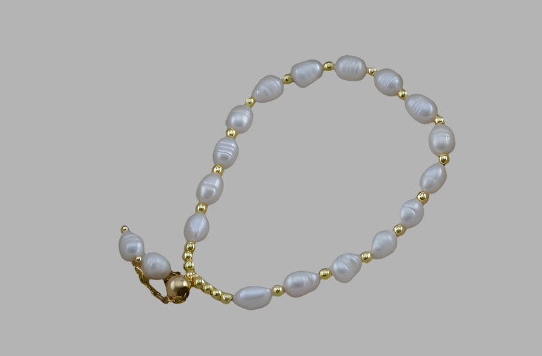 Golden Pearl Bracelet