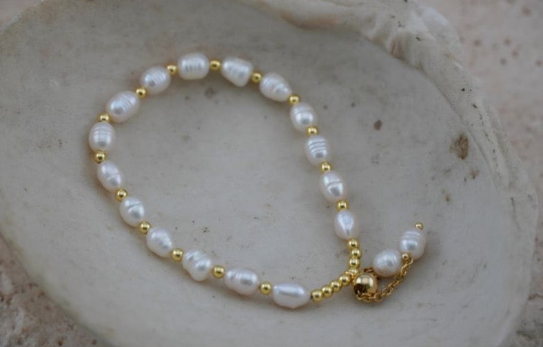 Golden Pearl Bracelet